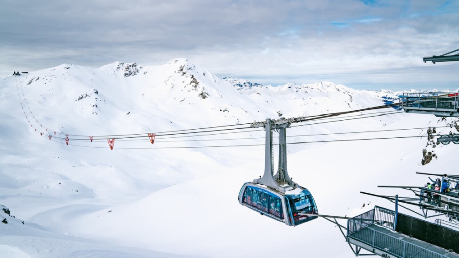 De Urdenbahn tussen Arosa en Lenzerheide.